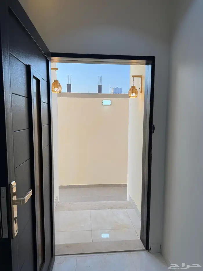 فلا روف ارضيه للبيع حي الرابيه تبوك 700 الف 10