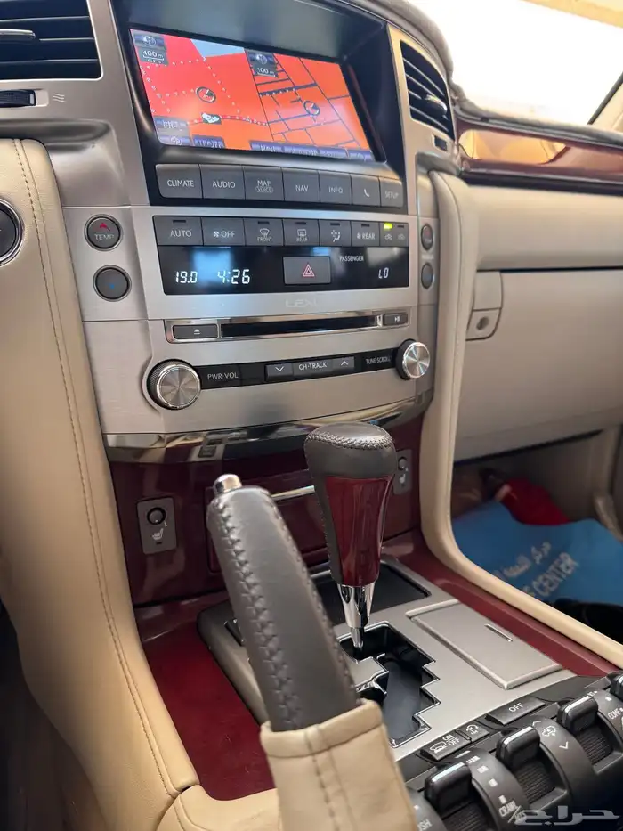 لكزس 2015 ED عداد 193 الف شرط الفحص 63