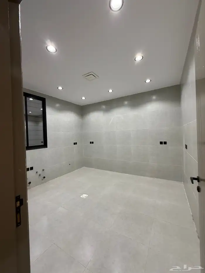 للبيع شقق سكنية بمداخل مستقله بحوش بسعر مناسب 520 الف 11