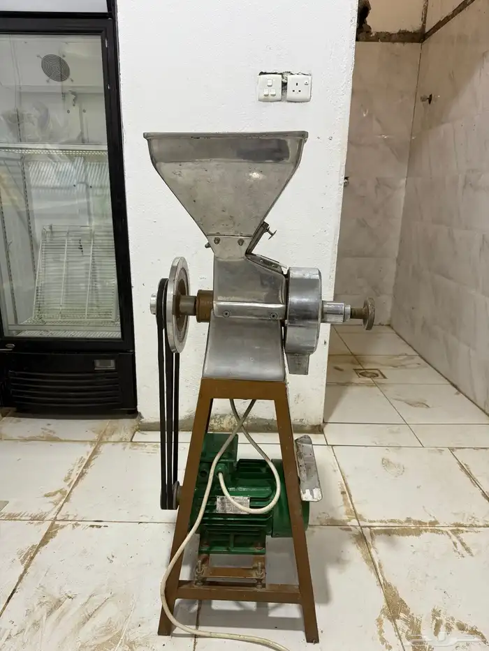 مطحنة حبوب صغيرة 0