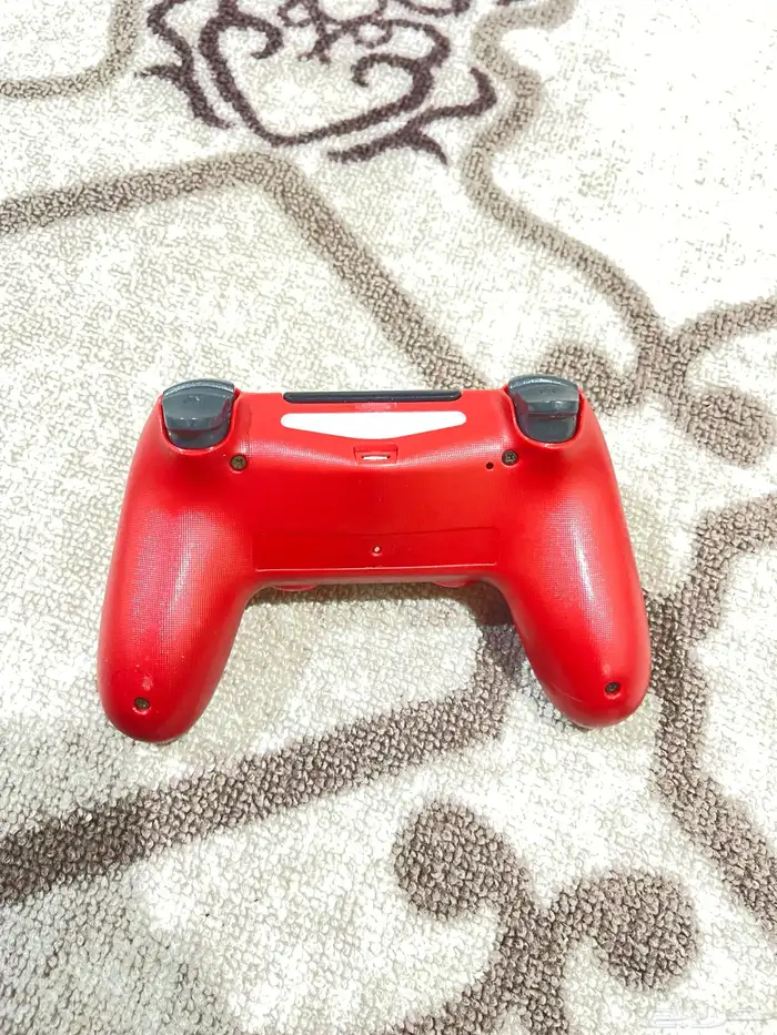 يد سوني فور 0