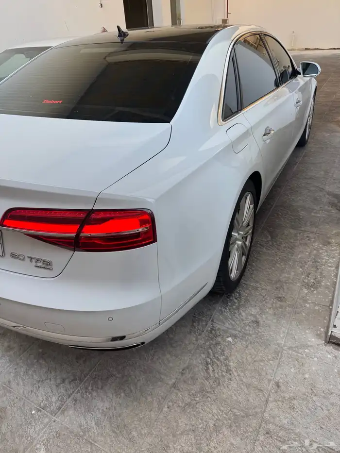 اودي A8 2016 للبيع اعلي فئة بحالة الوكالة 7