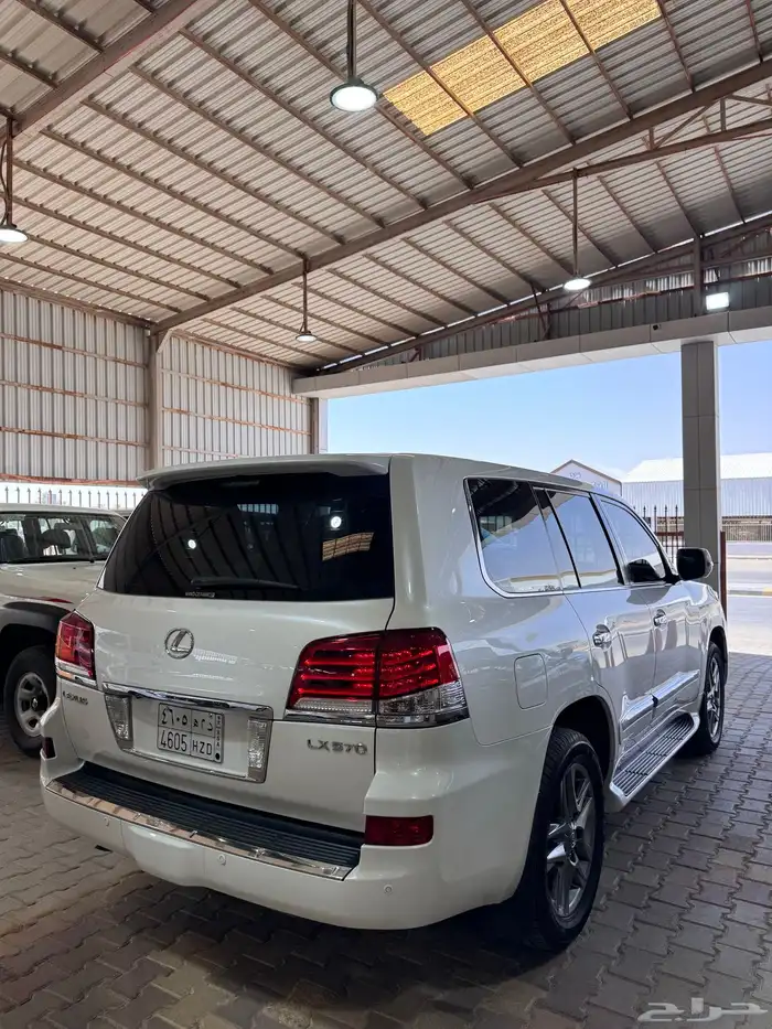 لكزس 2015 ED عداد 193 الف شرط الفحص 3