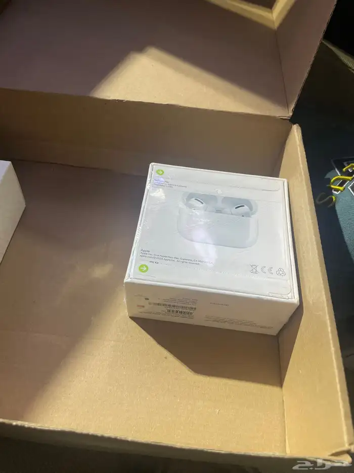 سماعة شبيهة ابل جات مع طلبية العمودي للعود بقراطيسها 1