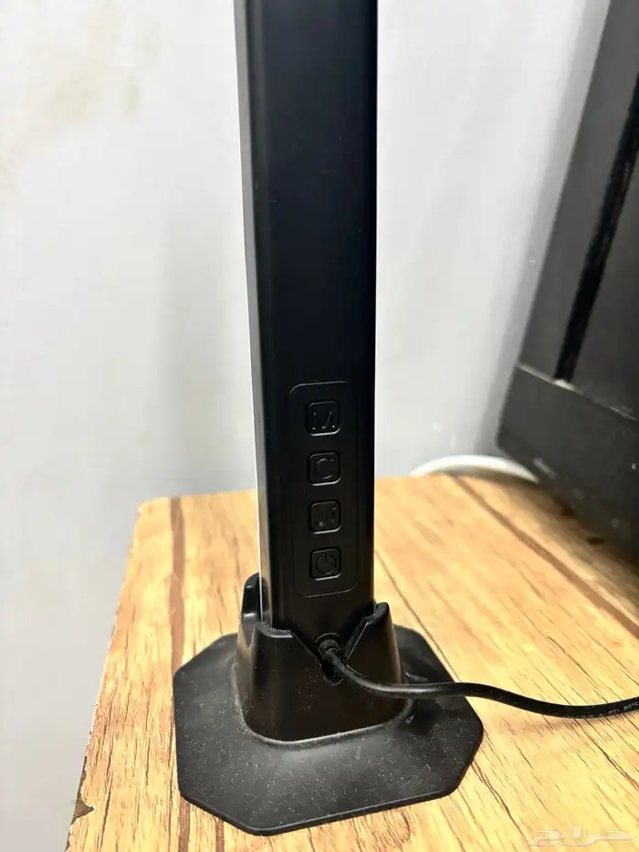 ليد تشتغل على يو إس بي 1