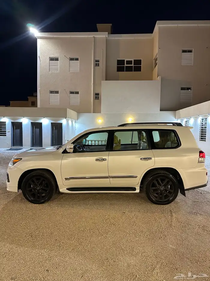 لكزس بريمي فل كامل 7