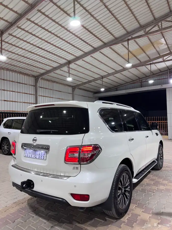 نيسان باترول 2019 6 سلندر ثلاجه فل كامل شرط الفحص 2