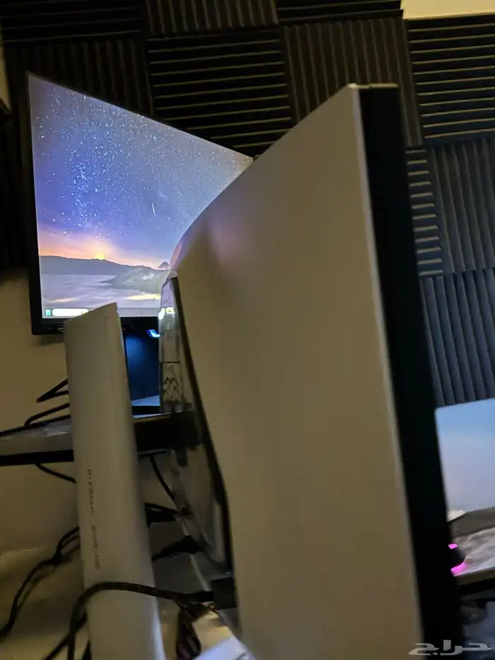 شاشة العاب BenQ 4k 165hz 4K HDR 3