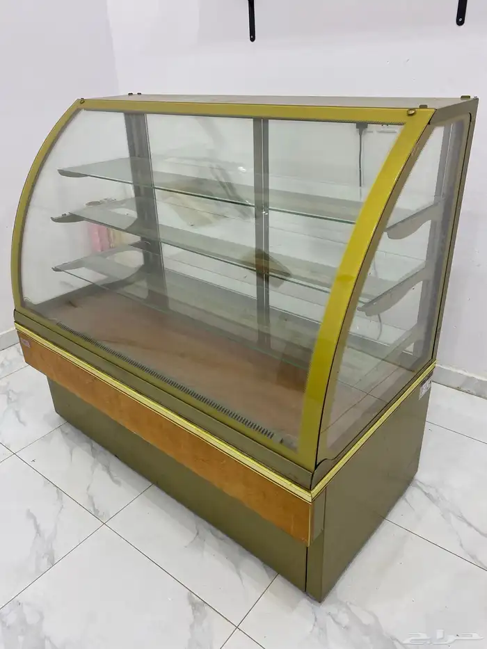ثلاجة عرض لمحلات الكوفيهات او الحلويات 8