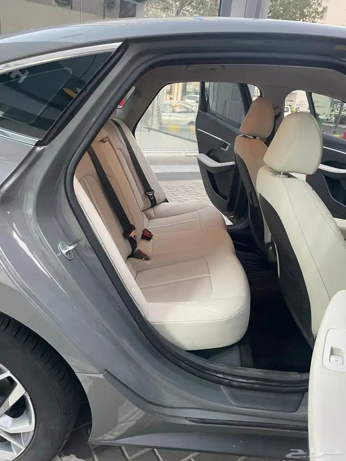 سوناتا 2020 ماشيه 139 الف فقط (تم البيع) 27