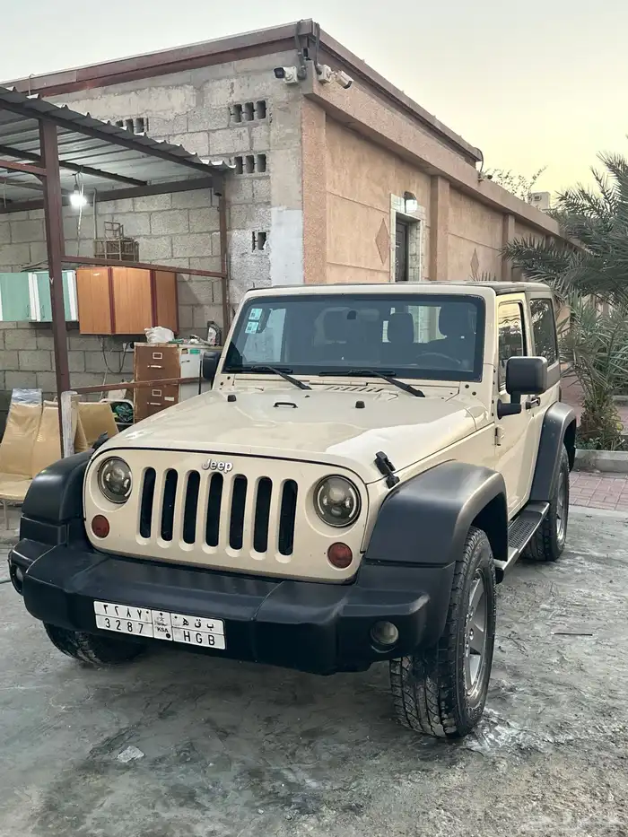 جيب رانجلر مديل 2011 0