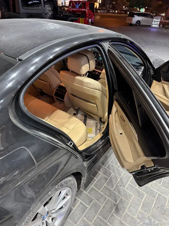 بي ام دبليو 2013 520i 6