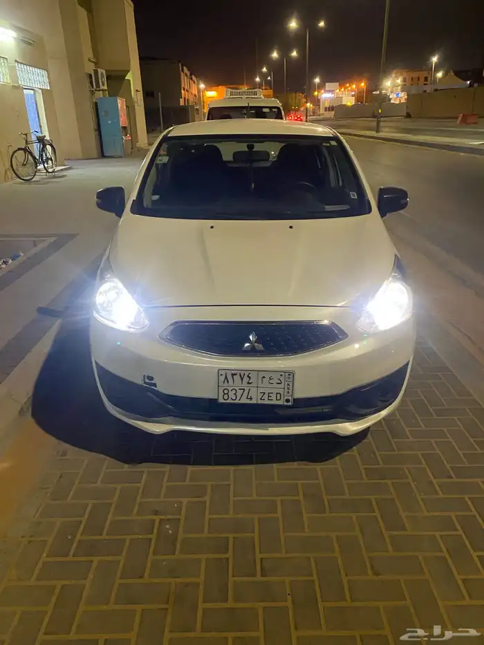 سيارة ميتسوبيشي سبيس ستار 3