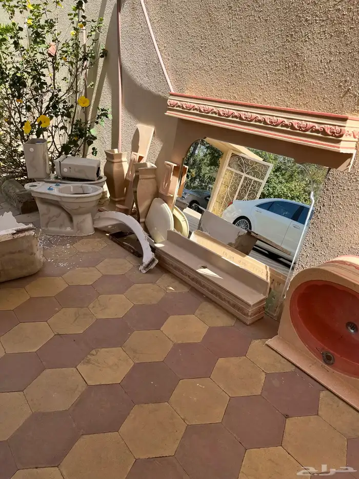 ادوات سباكه منوعه شبه جديده 2