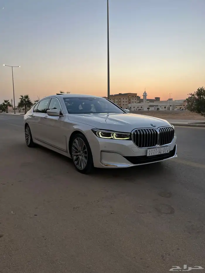 بي ام دبليو 730 2020 7