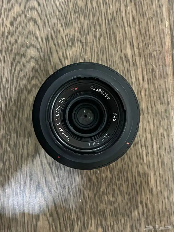 عدسه سوني 1.8 وايد 24 2