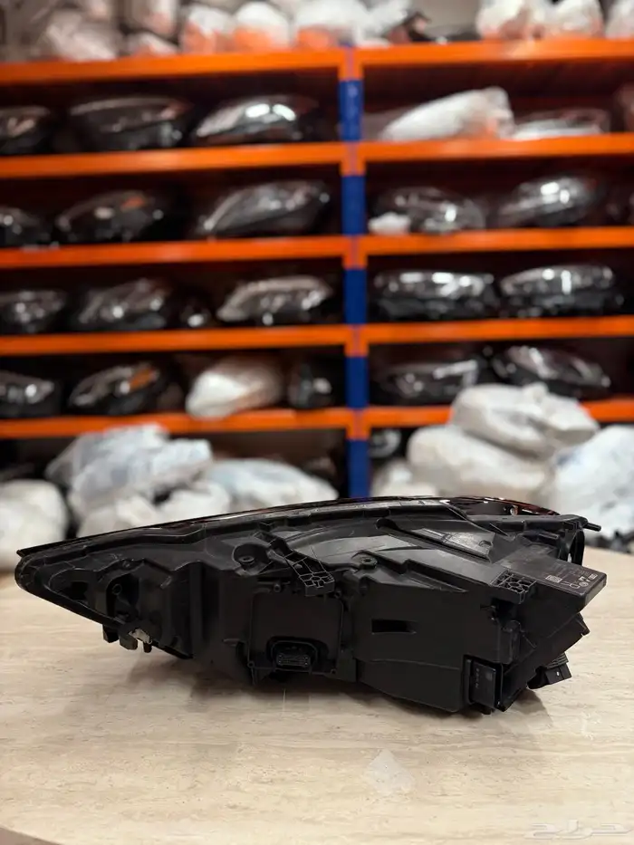 شمعة اودي A8 3