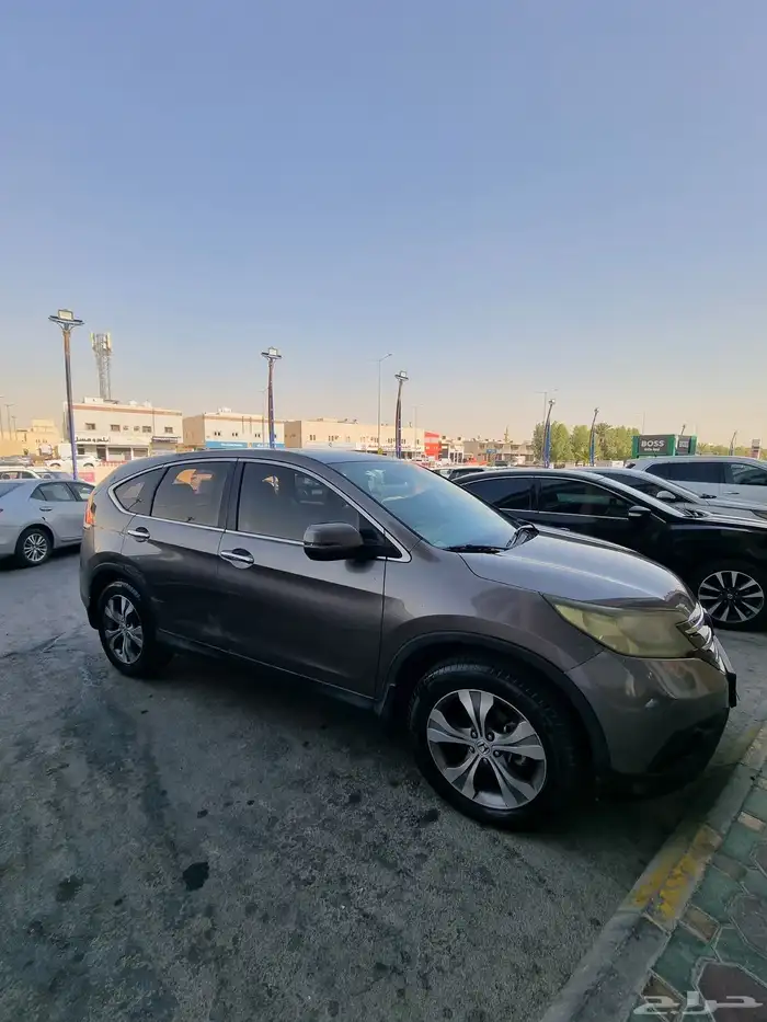 للبيع سيارة هوندا CRV 2013 0