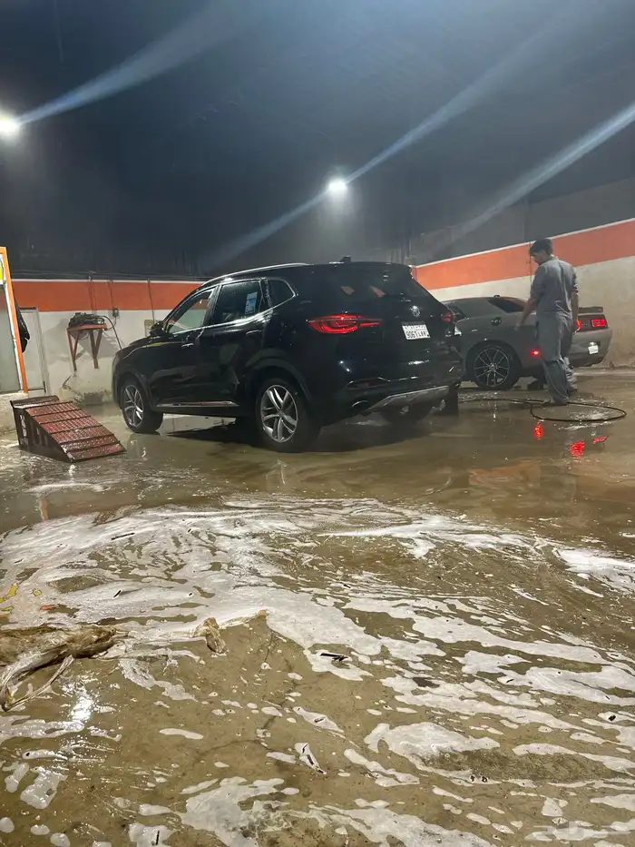 سيارة ام جي اتش اس MG HS 1