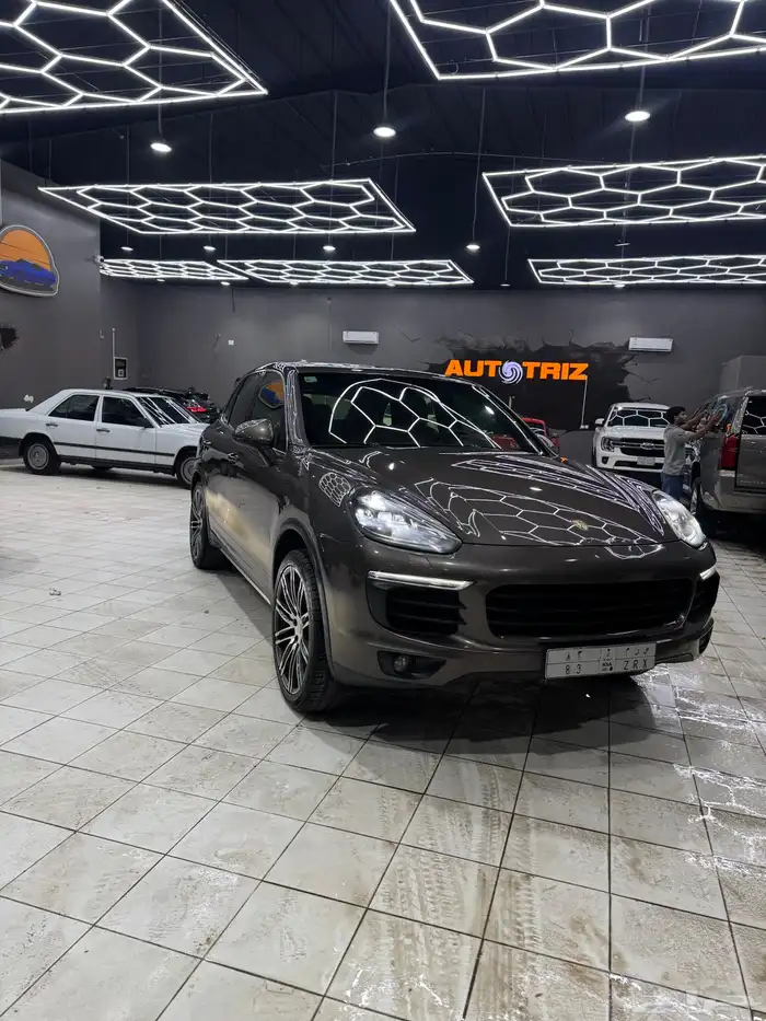 للبيع جيب بورش S 2016 1
