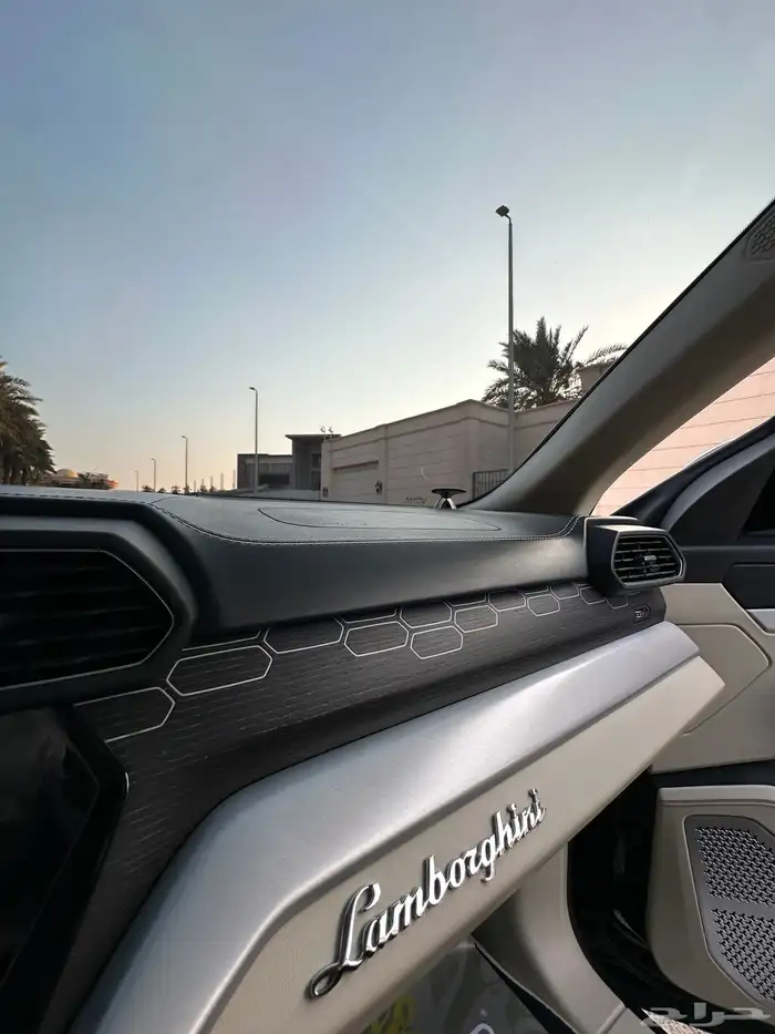 لامبورغيني أوروس Lamborghini Urus 2021 15