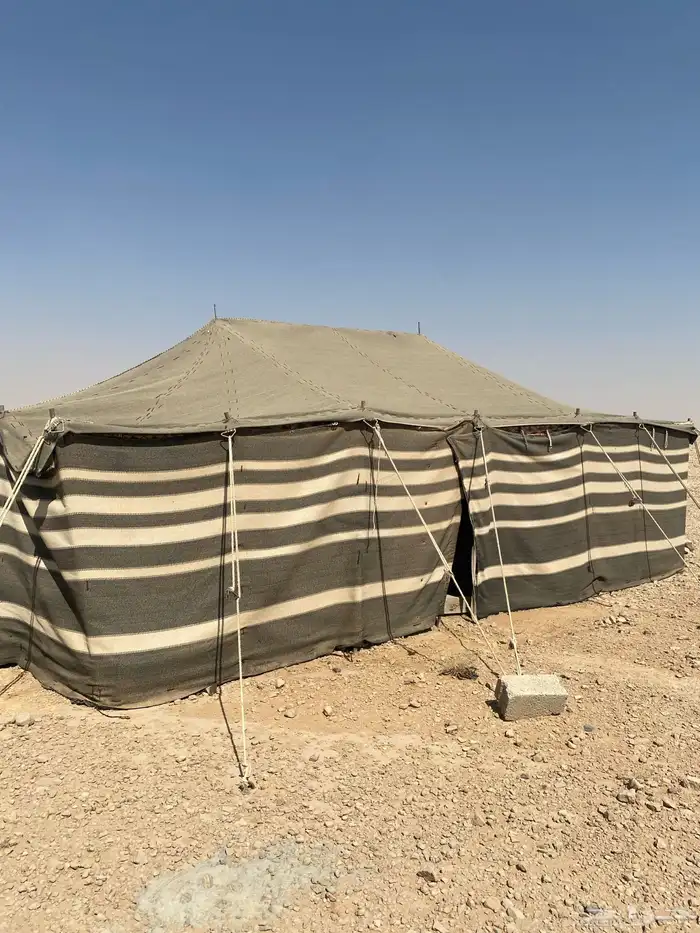 مخيم للبيع بكامل ملحقاته 9