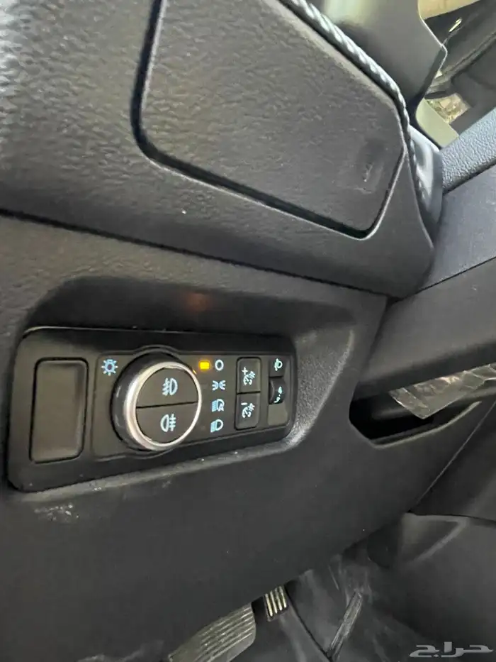 فورد ايفرست 27