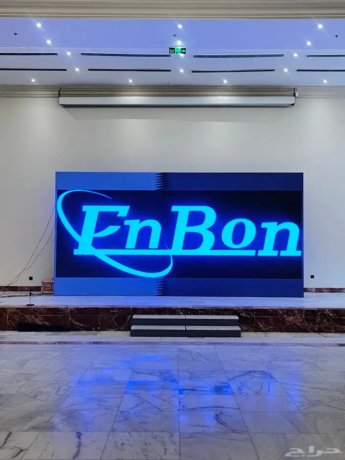 شاشات عملاقة. تراسات مسارح إضاءات اسعار مرضيه للجميع 1