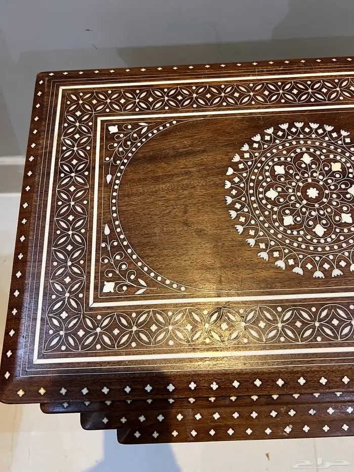 طاولات خشب 5