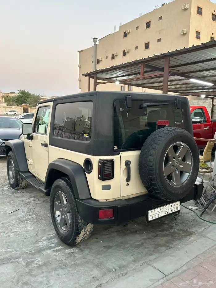 جيب رانجلر مديل 2011 4