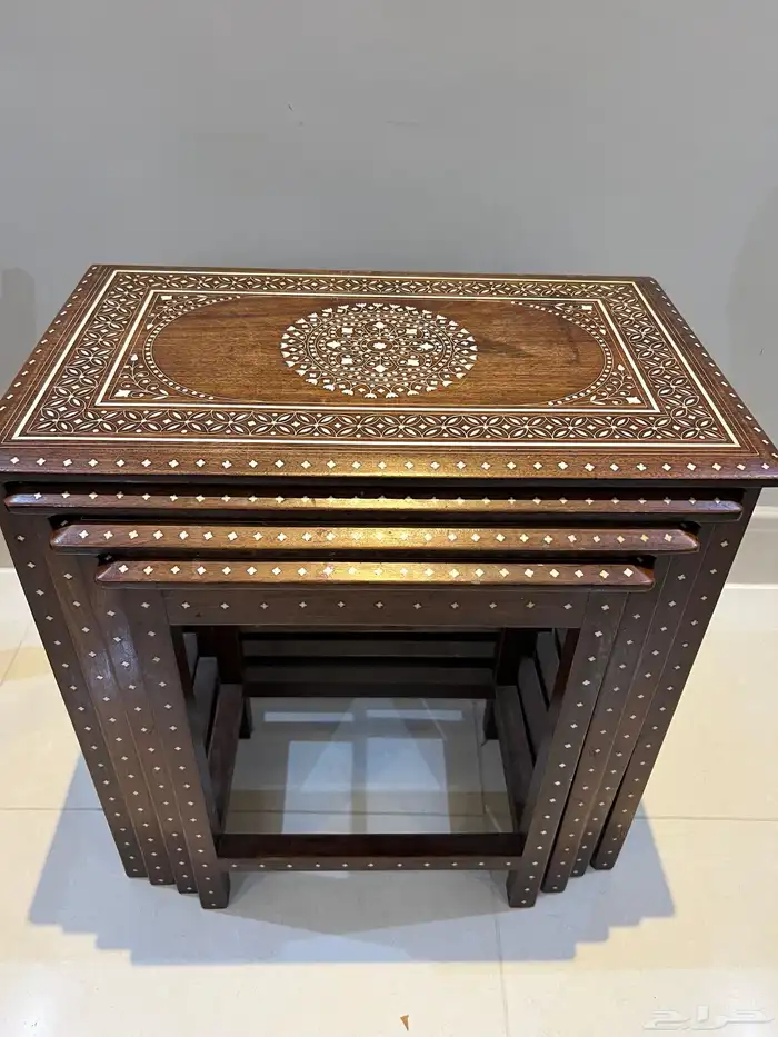 طاولات خشب 4