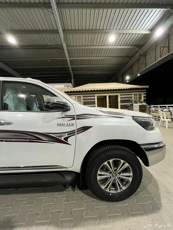 هايلوكس 2025 بنزين دبل أصفار 9