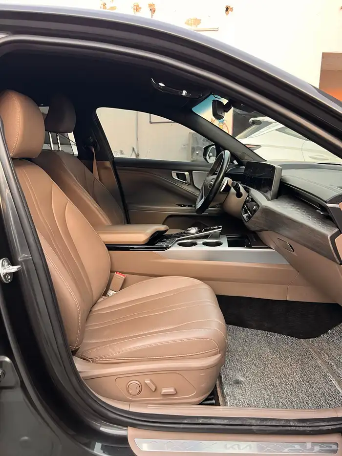 كيا 2022k8 (بنزين) وارد كوريا 21