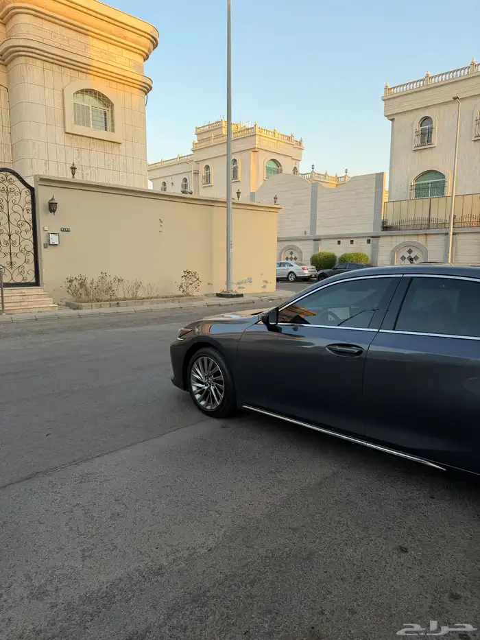 لكزس ES350 سعودي CC 7