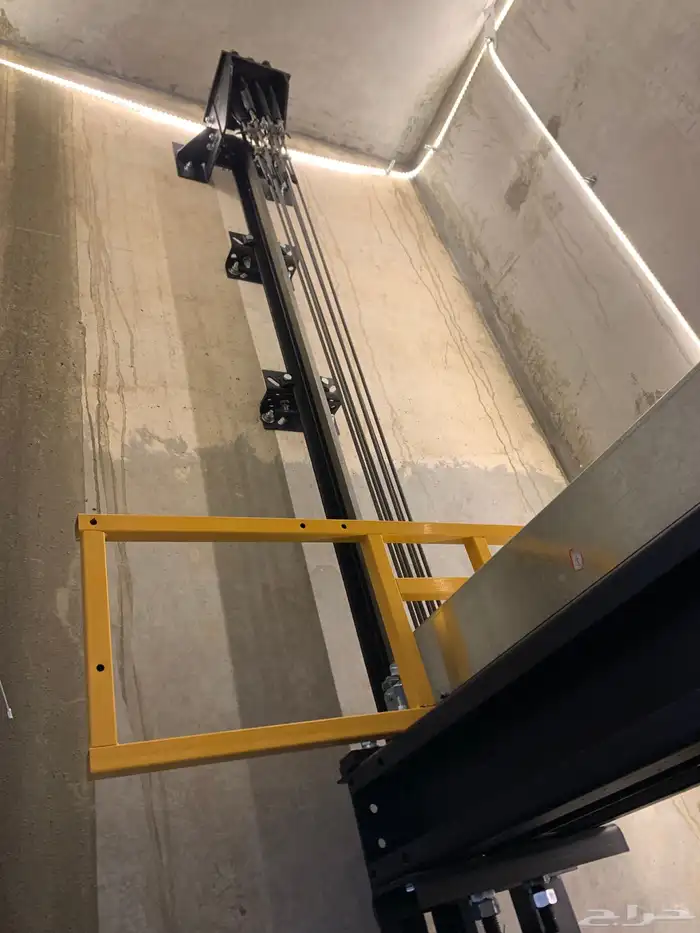 صيانه اعطال برمجه المصاعد والسلالم الكهربائية 1