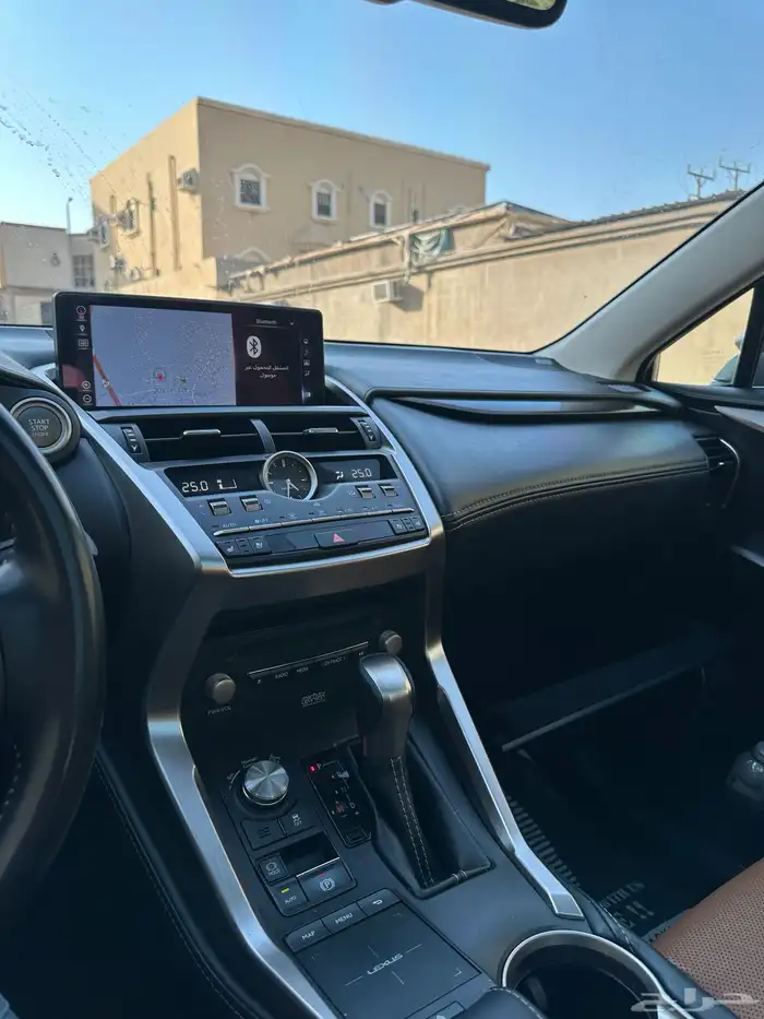 لكزس NX300 فل كامل 10