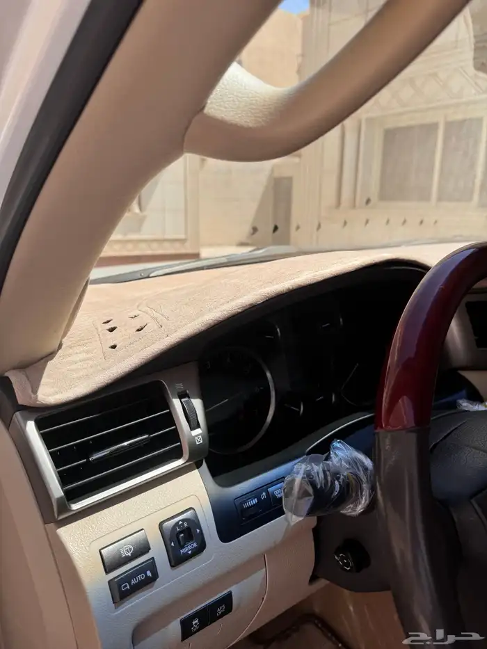 لكزس 2015 ED عداد 193 الف شرط الفحص 37