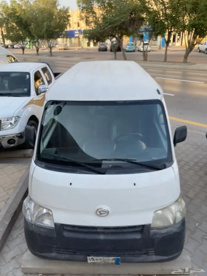 ديهاتسو دباب 2010 11