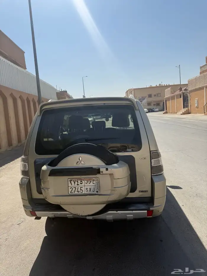 باجيرو 2010 4