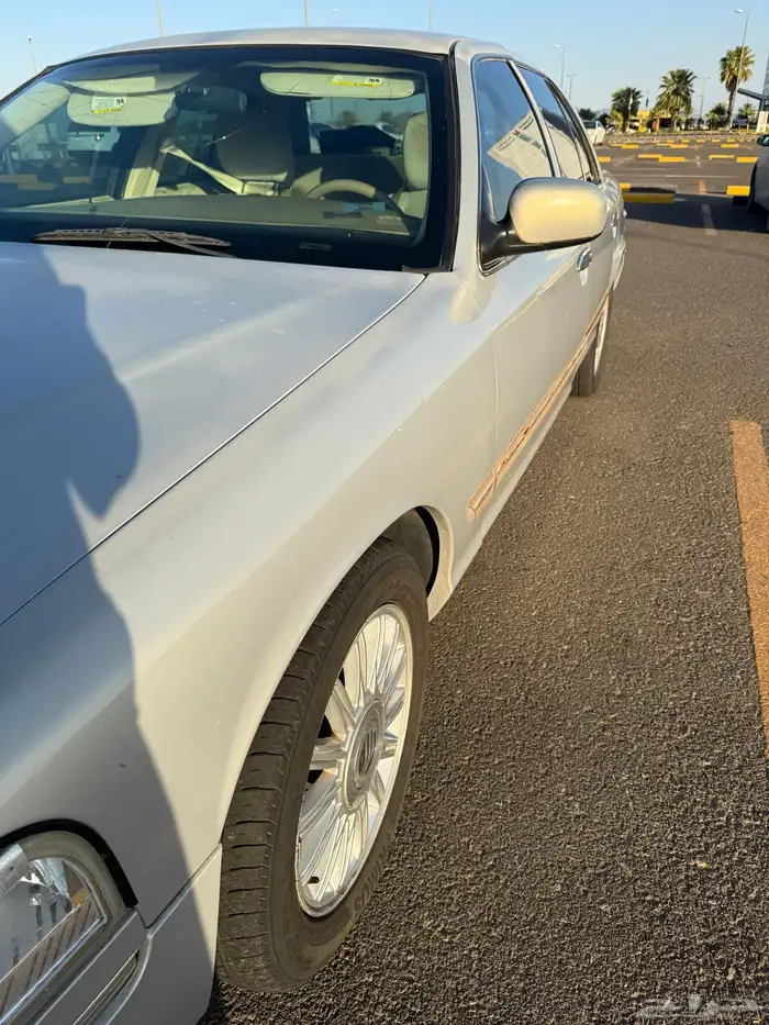 للبيع فورد ماركيز2011 ثاني مالك بدي ومحركات وكاله 2