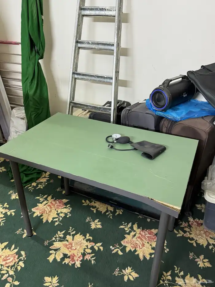 اثاث تلفزيون طاوله كومدينه مرايه سوني ثري لمبه 5