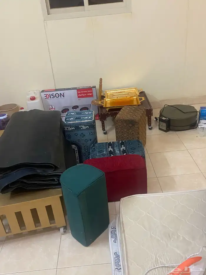 للبيع أغراض بيت بسعر 800 2