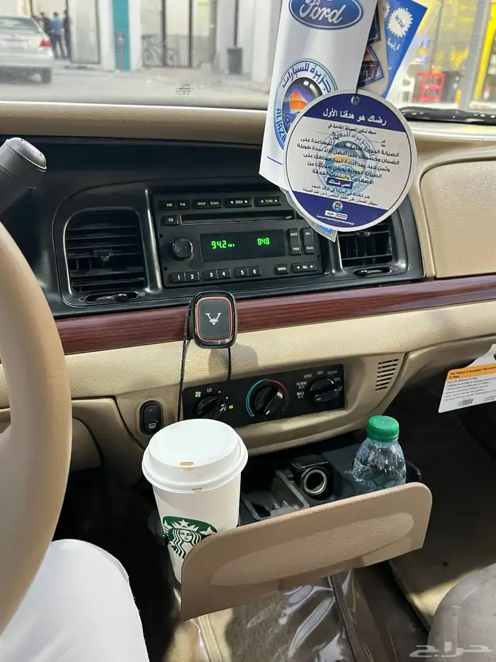 فورد فكتوريا سمني 2012 20