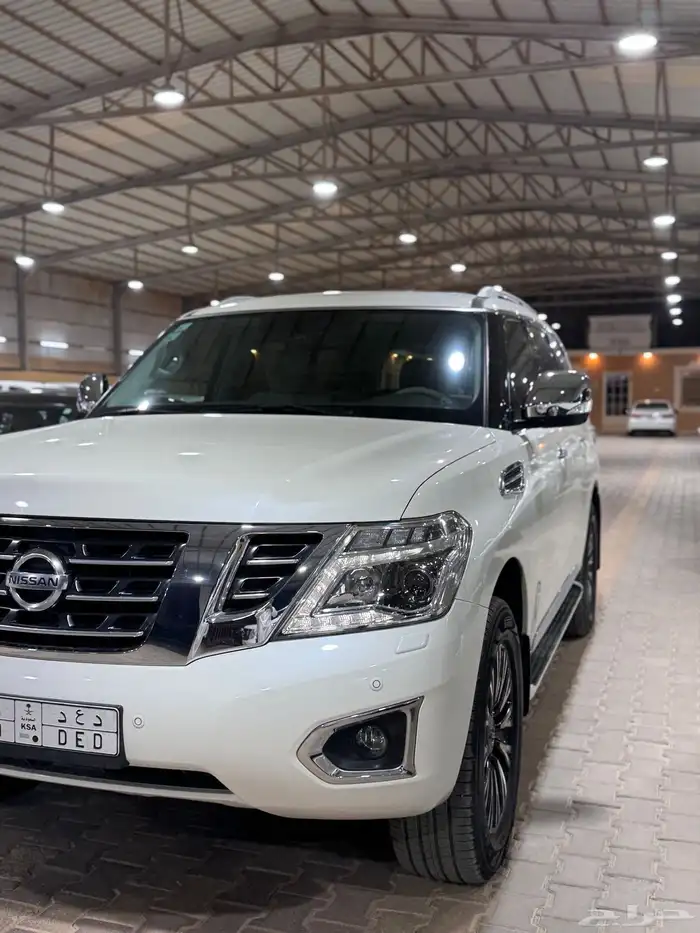 نيسان باترول 2019 6 سلندر ثلاجه فل كامل شرط الفحص 11