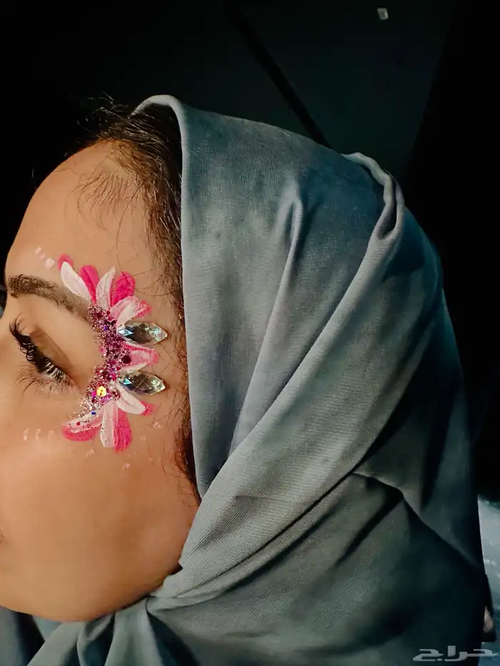 رسم على الوجه 5