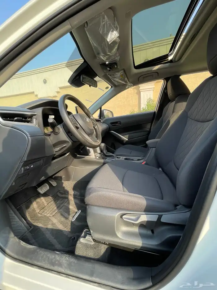 تويوتا- كورولا كروس-2025-بطاقة جمركية- أصفار- بنزين 9