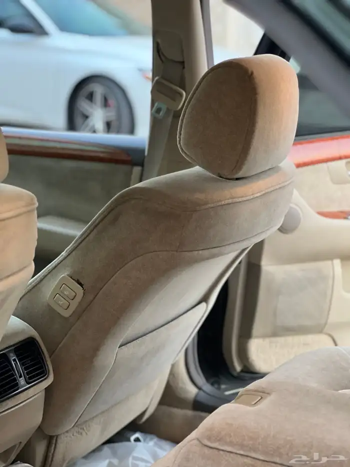 لكزس LS430 موديل 2004 20