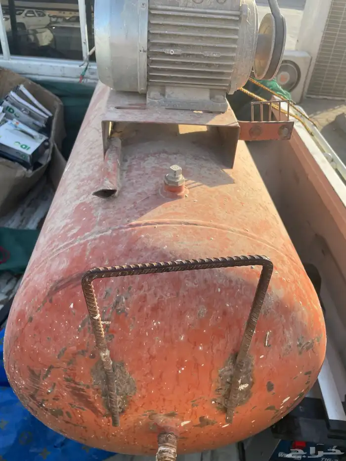 كمبروسر ايطالي 200لتر 3