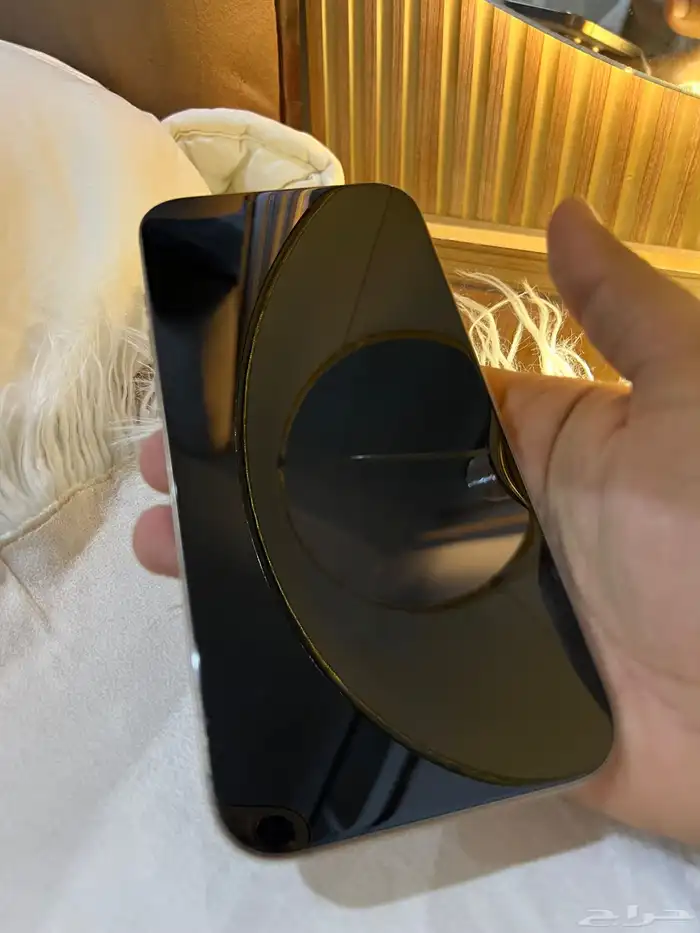 ايفون 16 برو ماكس 256 صحراوي 3