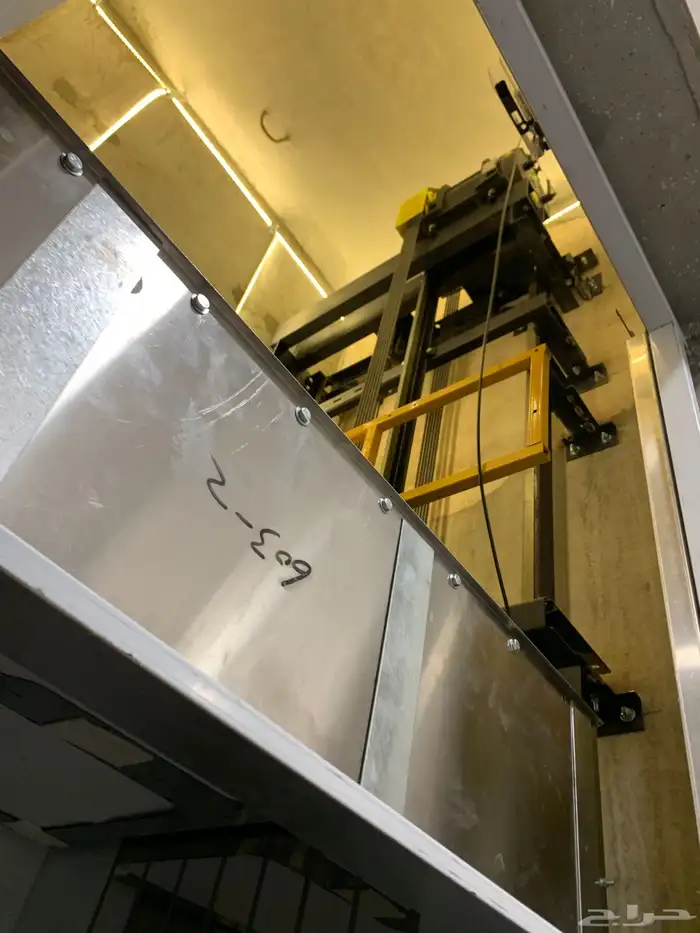 صيانه اعطال برمجه المصاعد والسلالم الكهربائية 0